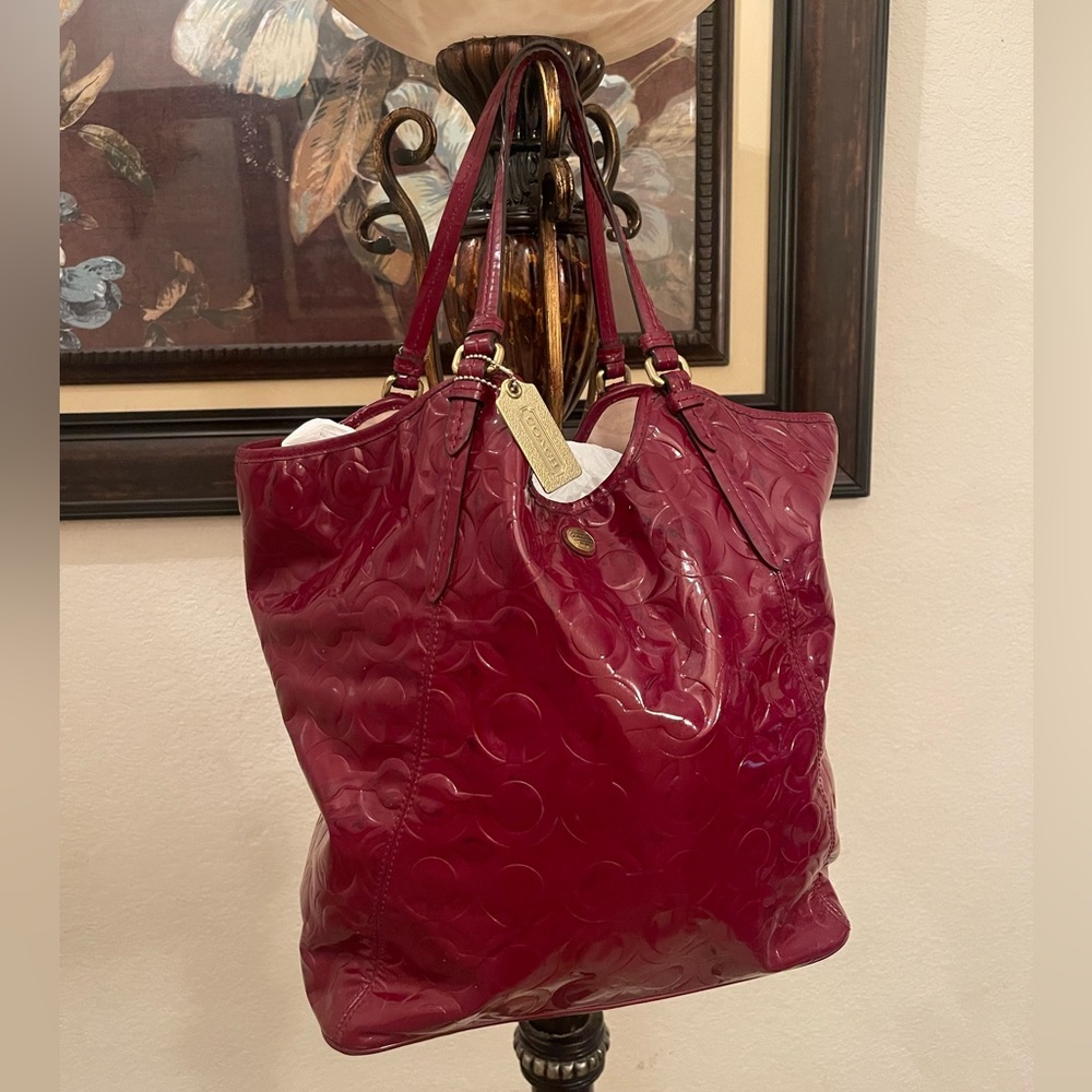 Coach bag please check all pictures of condition